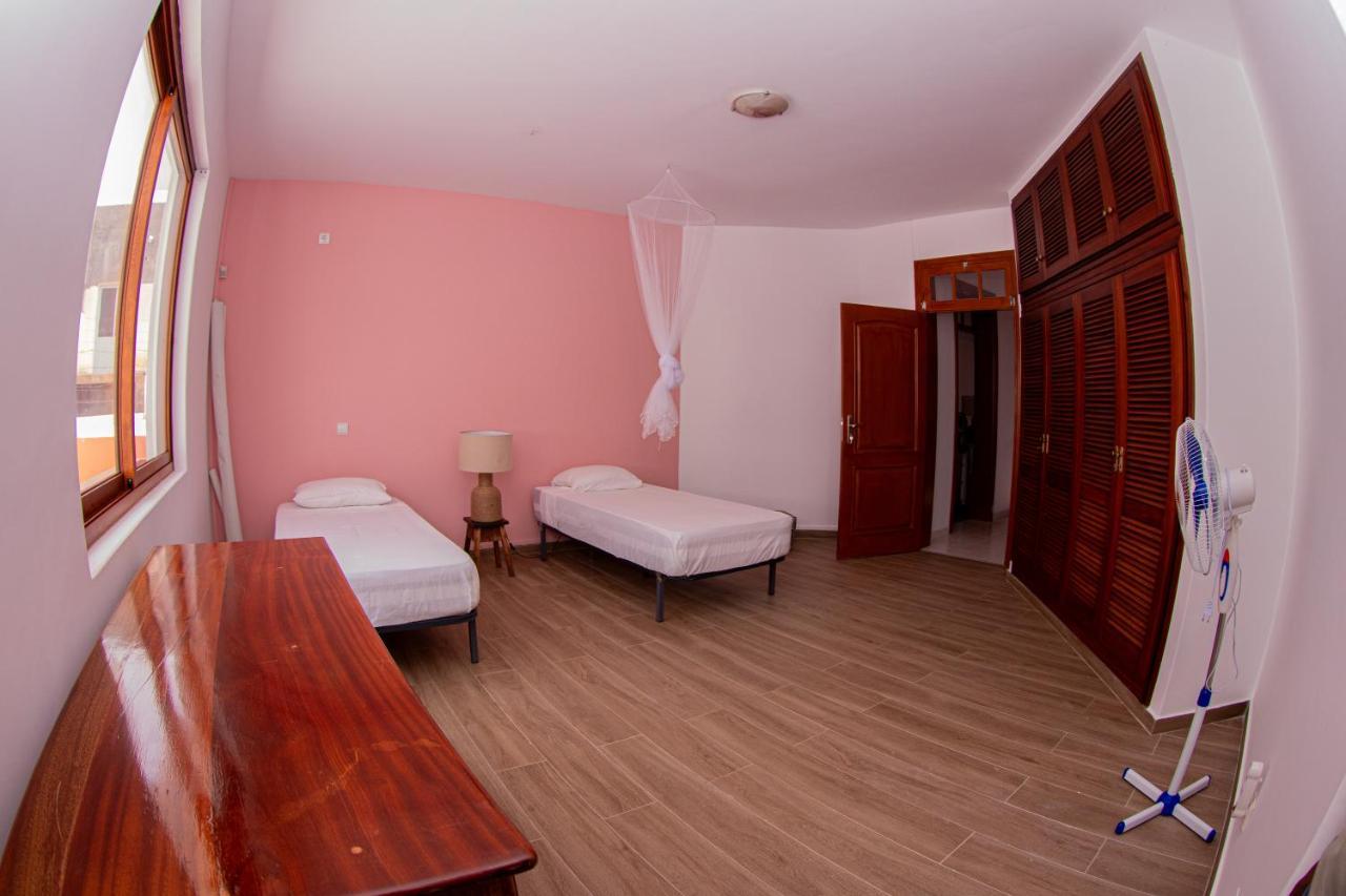 Villa Palmarina Praia Exteriör bild
